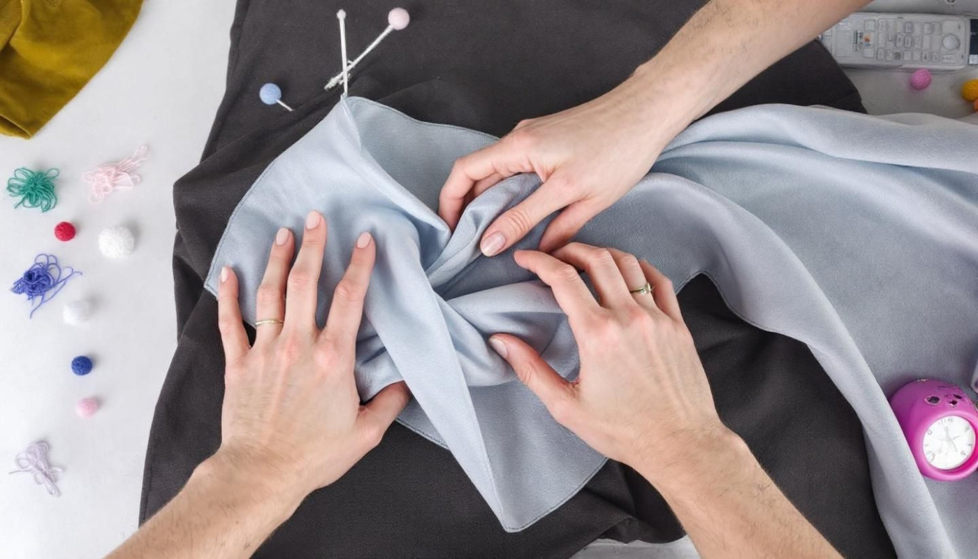 Les avantages et défis de la couture avec des tissus viscose stretch